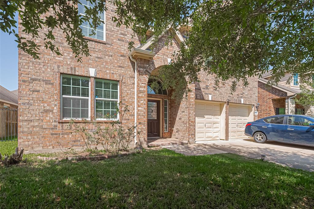 2815 Lake Villa Drive