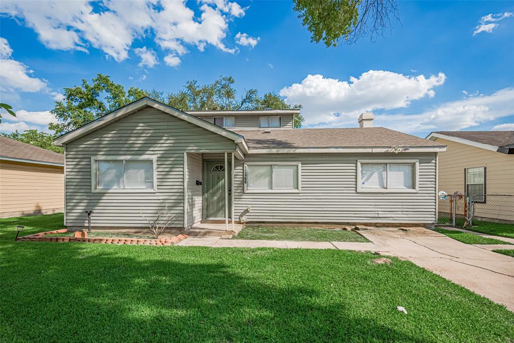 12466 Birdie Lane Ln, Houston, Texas image 1
