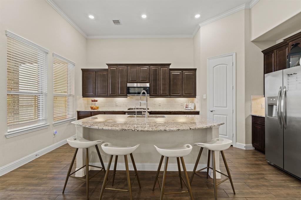 6602 Windy Hills Lane, Katy, Texas image 10