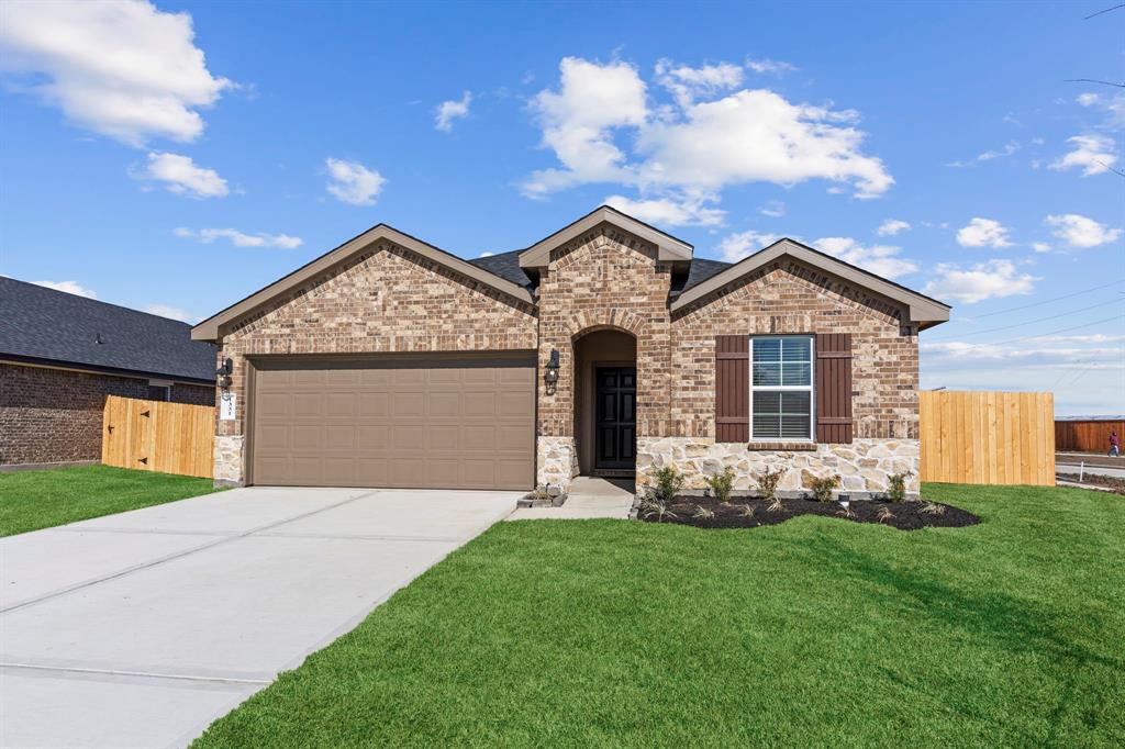 8907 Coral Reef Lane, Iowa Colony, Texas image 1