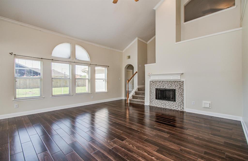 2210 Waters Edge Lane, League City, Texas image 14