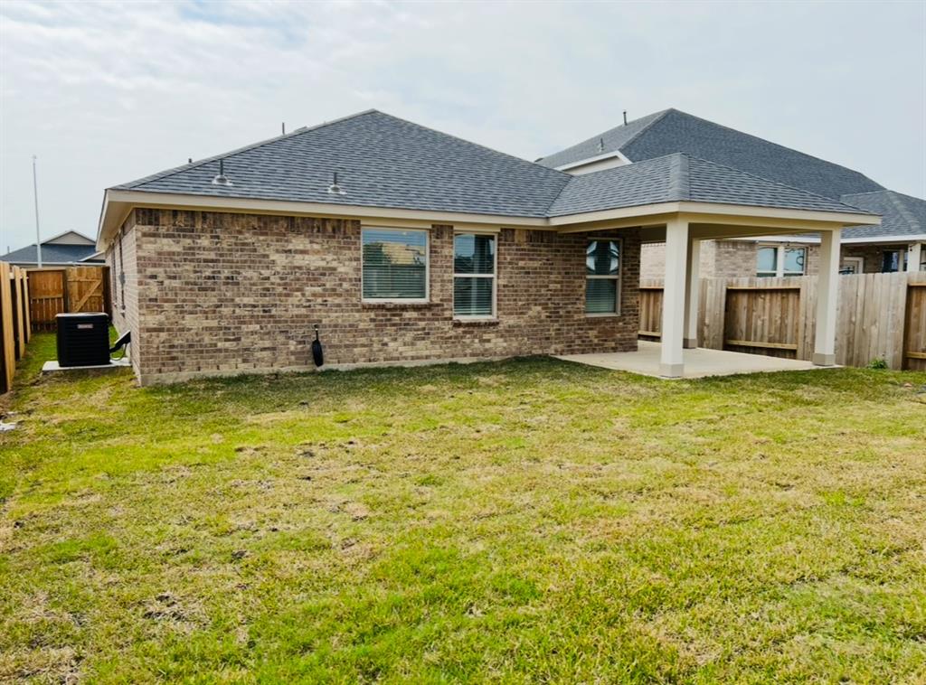 2338 Vanessa Cay Lane, La Porte, Texas image 31