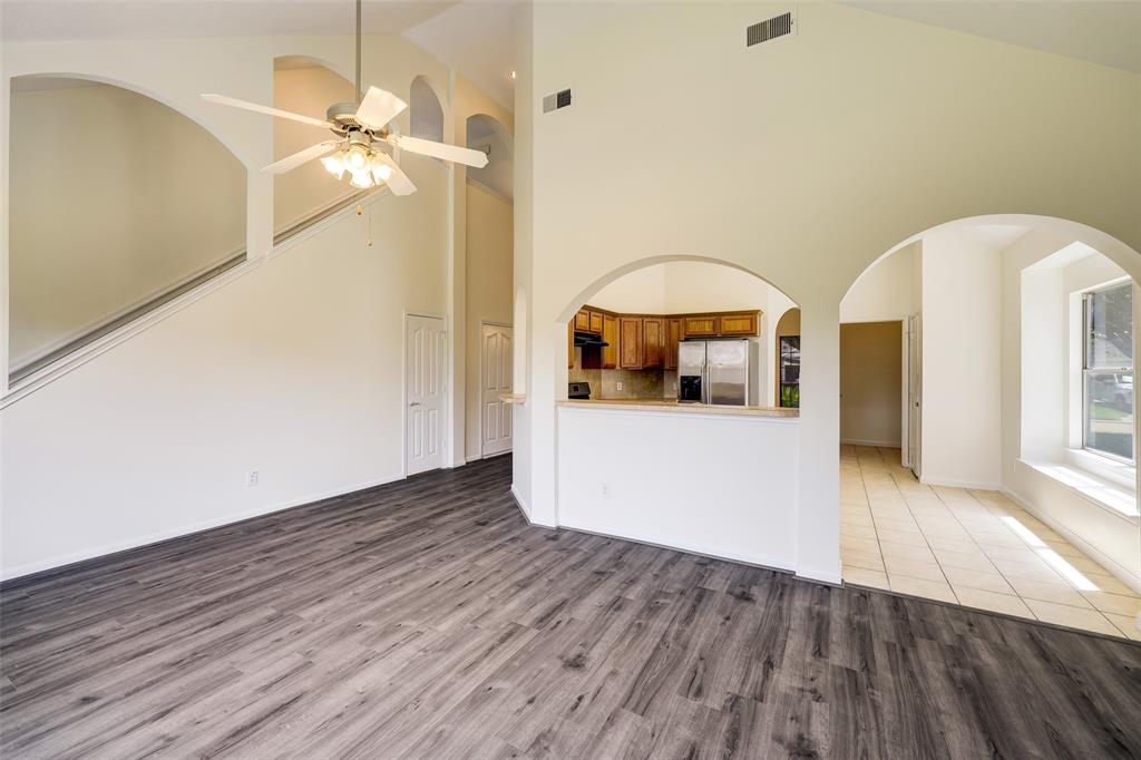 32006 Annice Lane, Pinehurst, Texas image 8