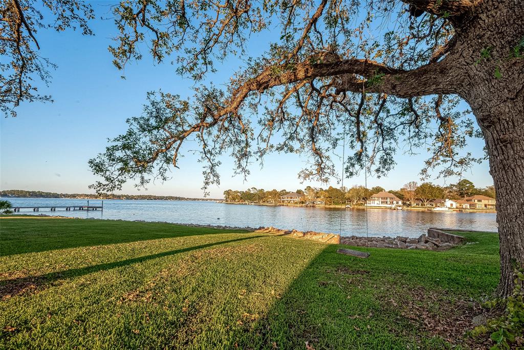 1437 Bowsprit Point, Willis, Texas image 5