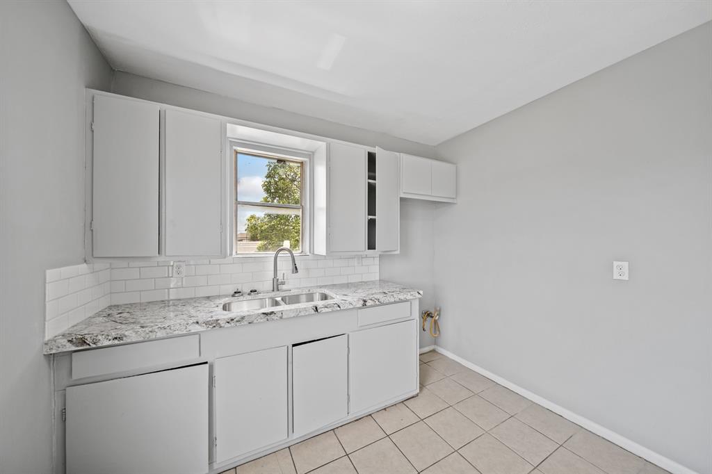 1012 Ann st Street D