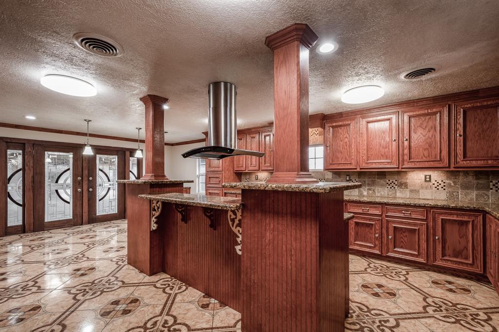 204 Forrest St Street, Baytown, Texas image 15