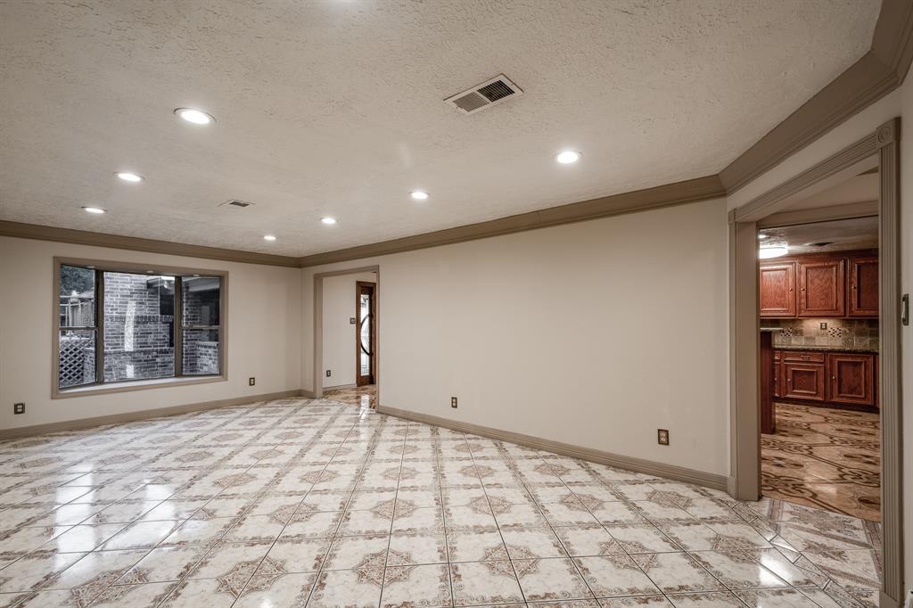 204 Forrest St Street, Baytown, Texas image 10
