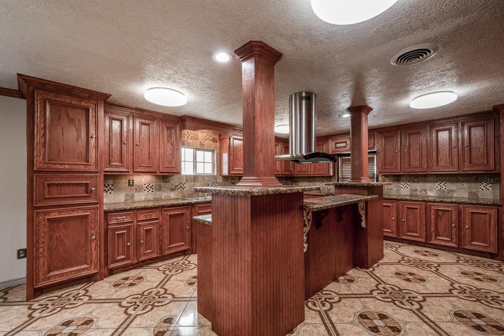 204 Forrest St Street, Baytown, Texas image 12