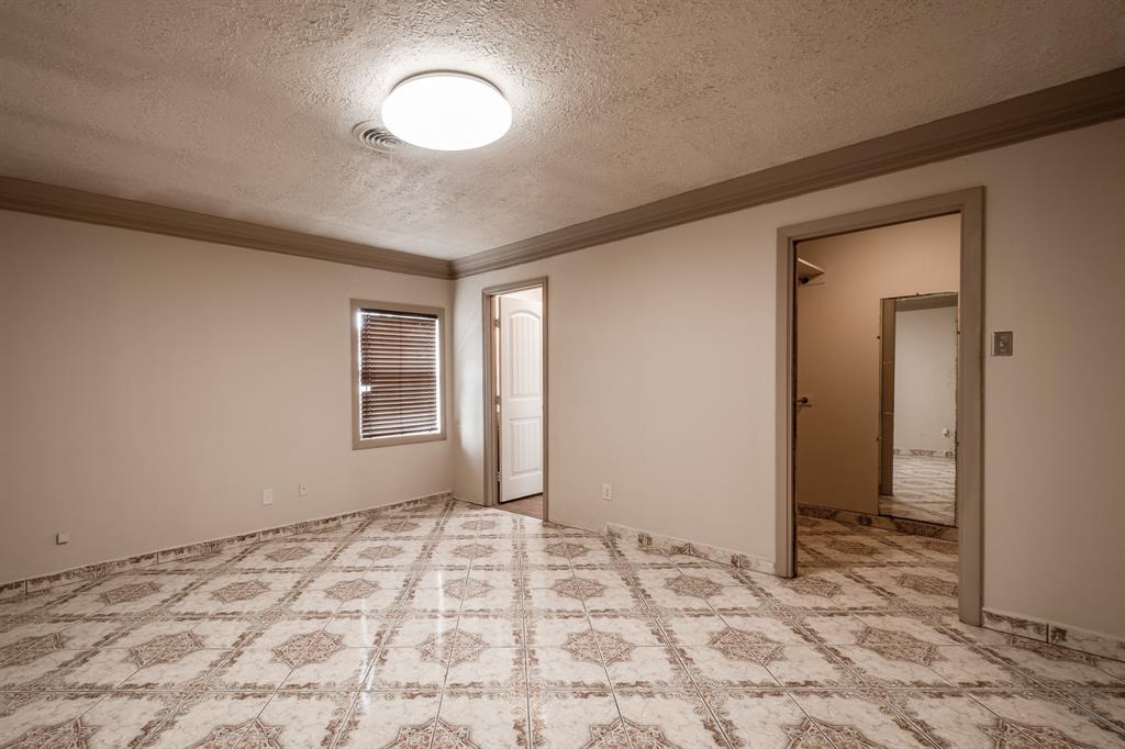 204 Forrest St Street, Baytown, Texas image 26