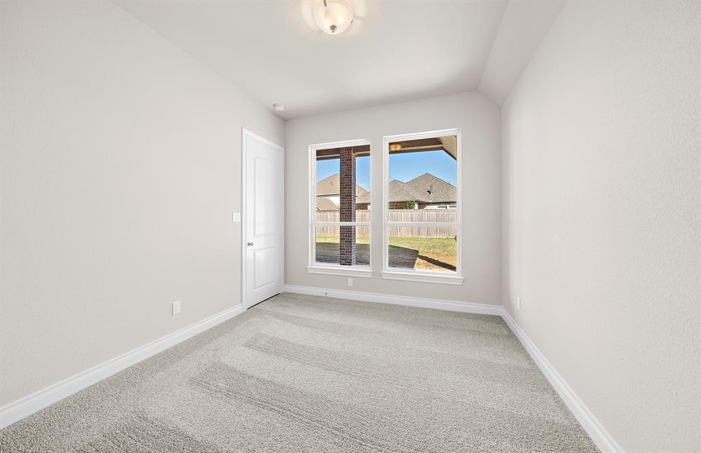 21610 Hummingbird Bush Drive, Cypress, Texas image 30