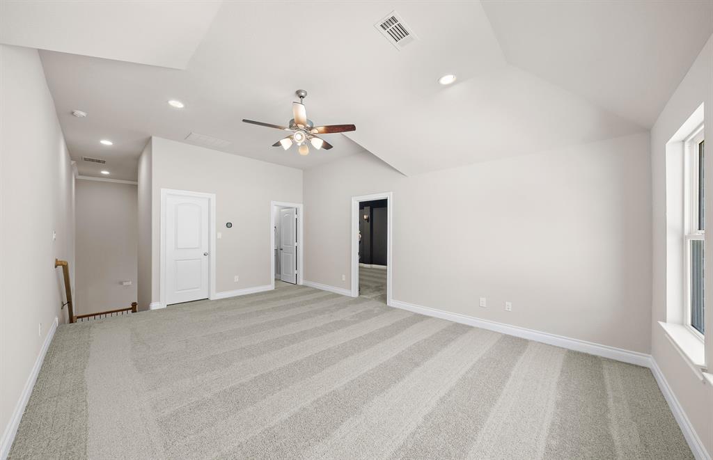 21610 Hummingbird Bush Drive, Cypress, Texas image 37