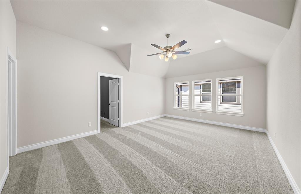 21610 Hummingbird Bush Drive, Cypress, Texas image 36