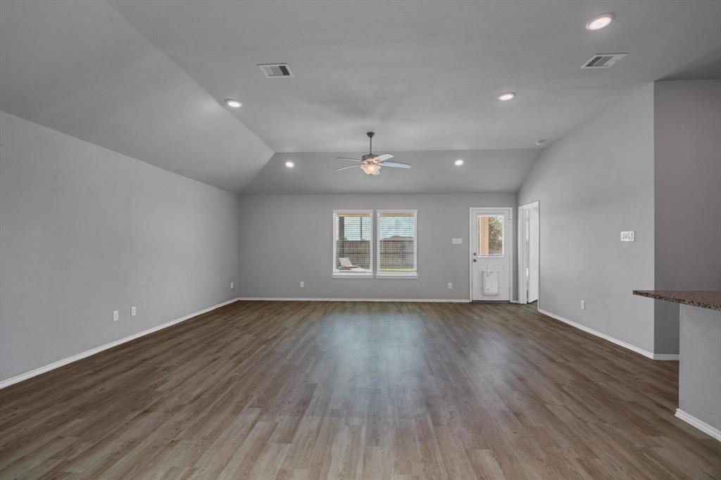 2314 Brickfielder Lane, Baytown, Texas image 16