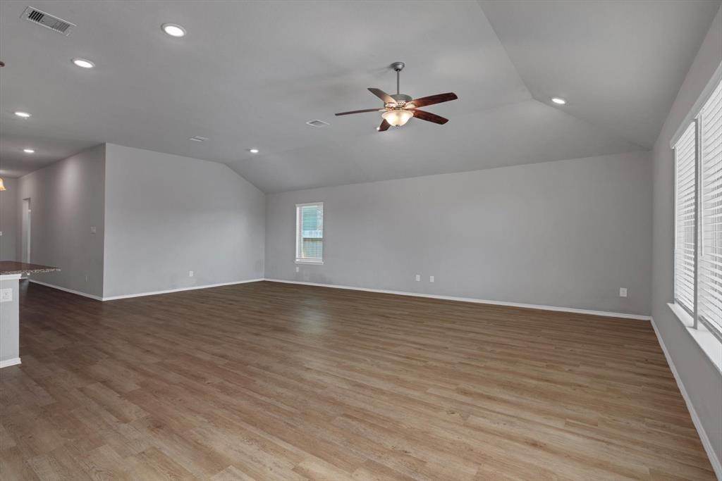 2314 Brickfielder Lane, Baytown, Texas image 15