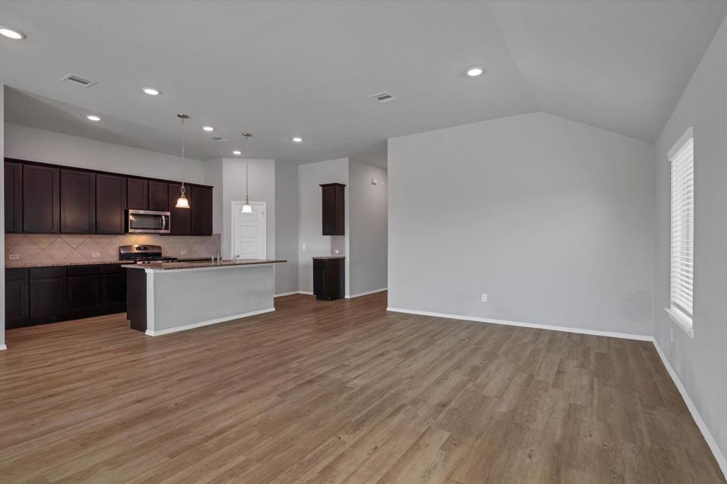 2314 Brickfielder Lane, Baytown, Texas image 7