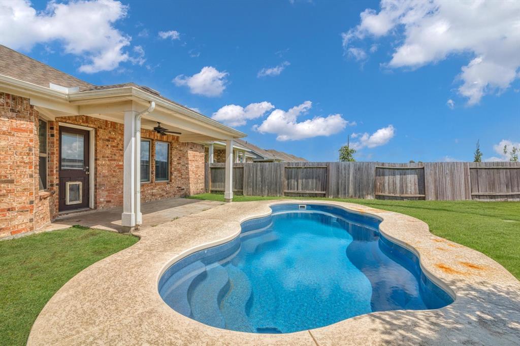 2314 Brickfielder Lane, Baytown, Texas image 39