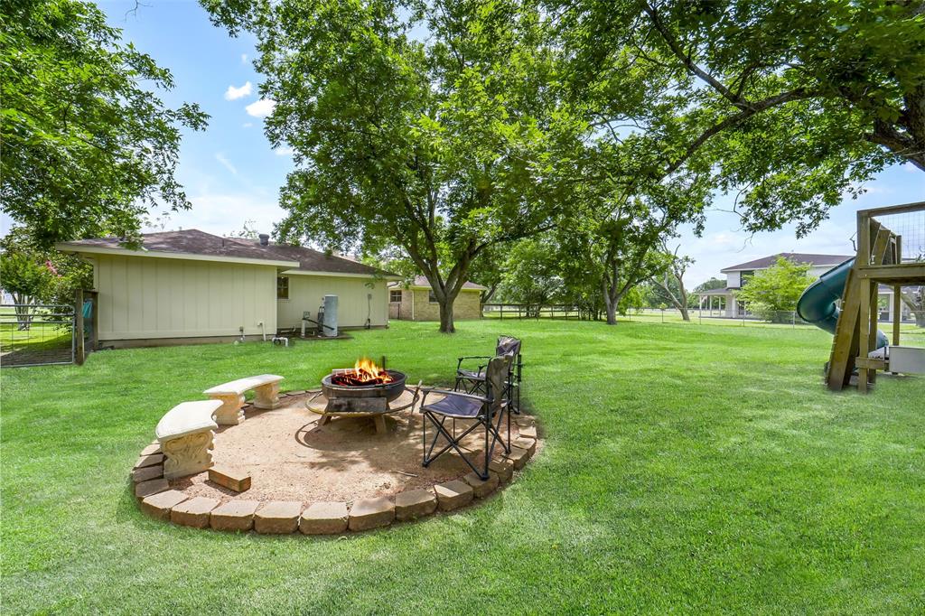 18120 County Road 127, Pearland, Texas image 35