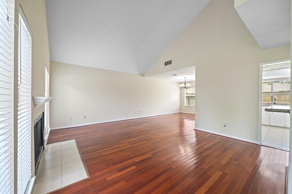 3110 Frontier Drive, Sugar Land, Texas image 4