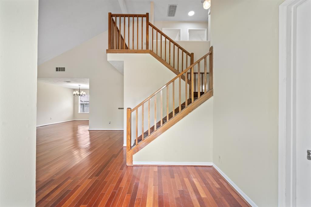 3110 Frontier Drive, Sugar Land, Texas image 3