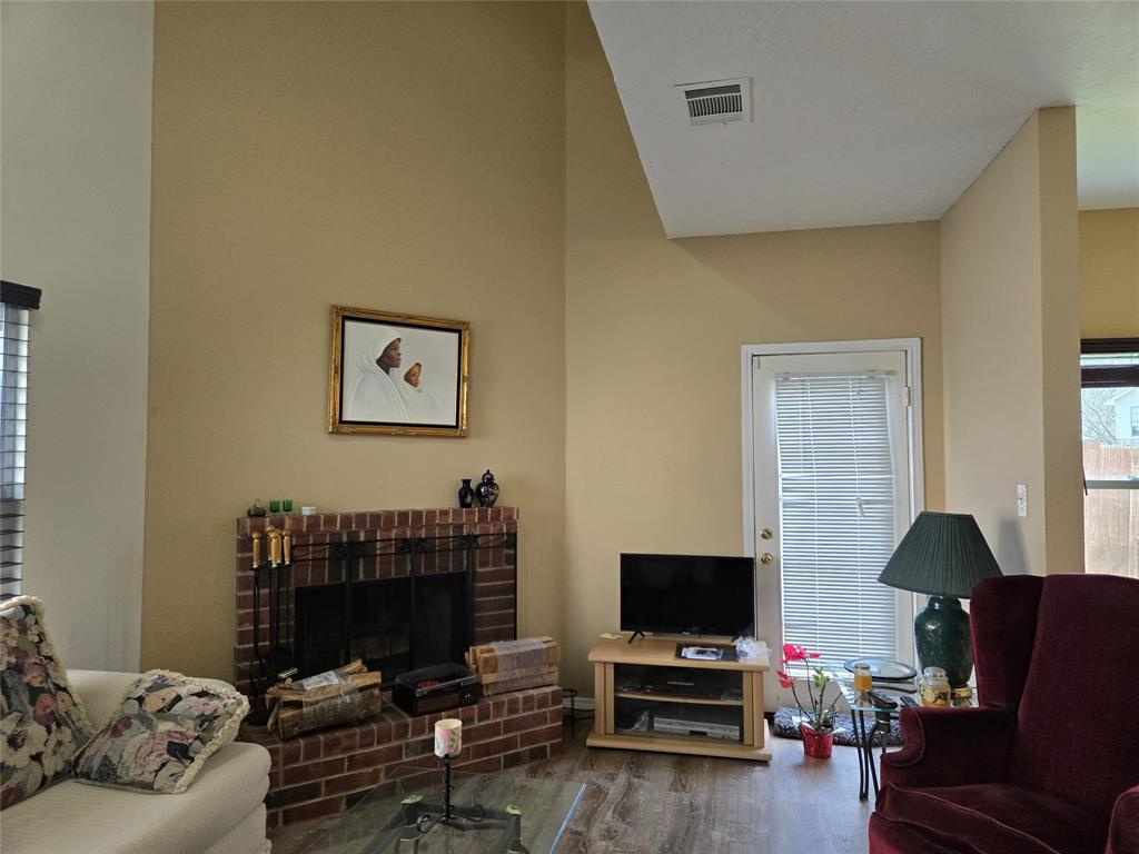 1142 Colbert Ln, Duncanville, Texas image 14