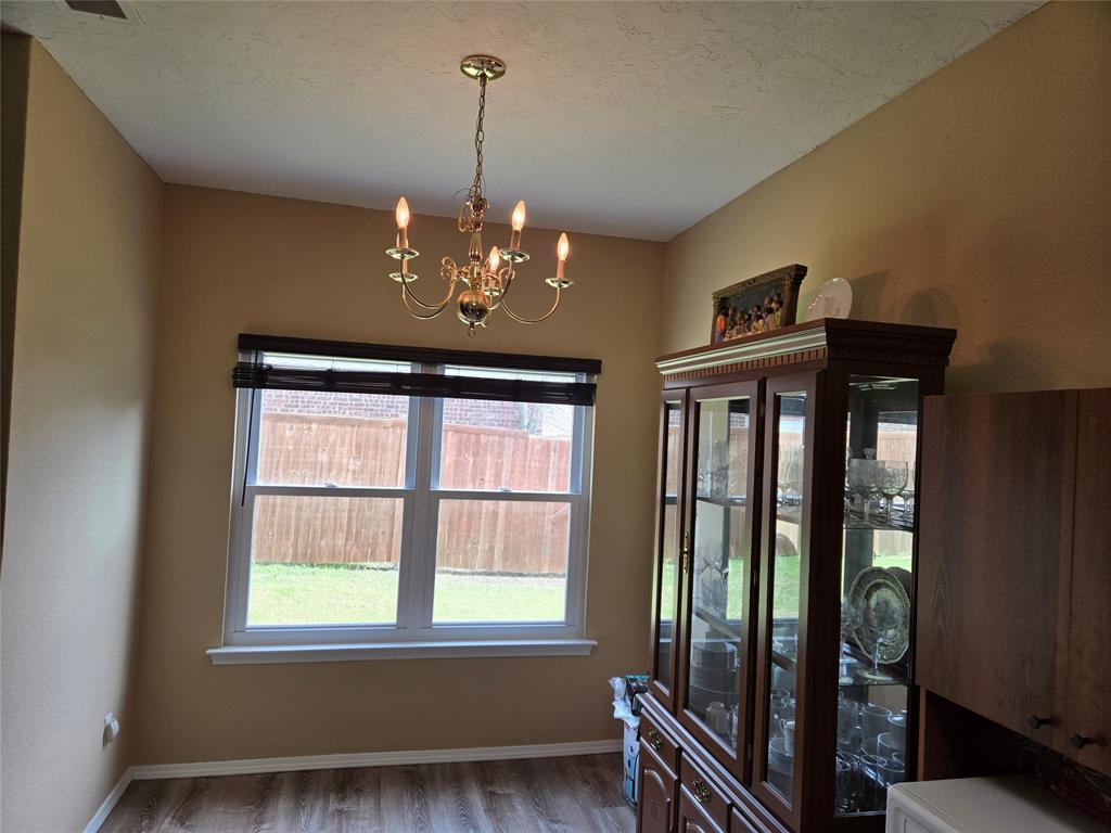 1142 Colbert Ln, Duncanville, Texas image 2