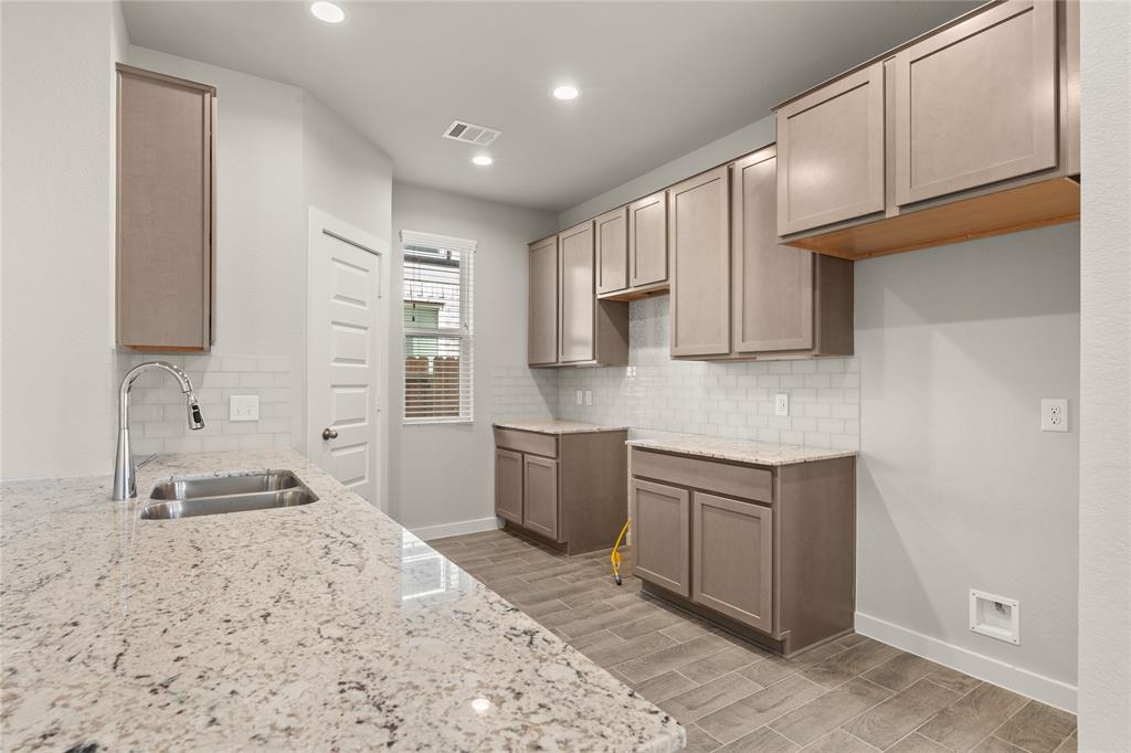 18914 Rising Mesquite Street, Houston, Texas image 3