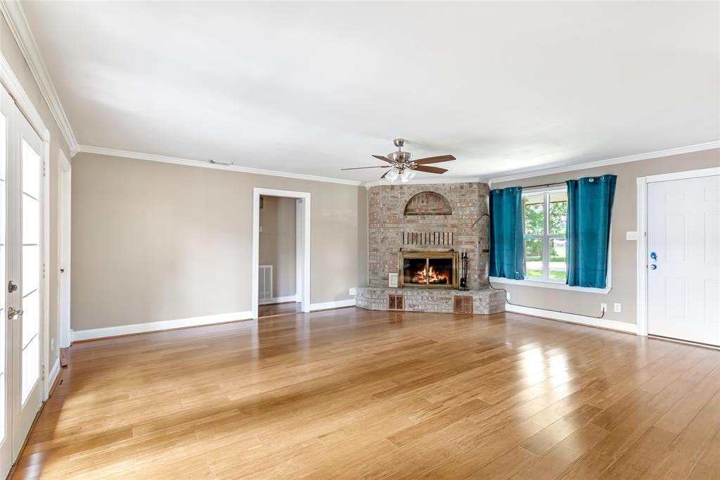 2198 N Winfree Street, Dayton, Texas image 4