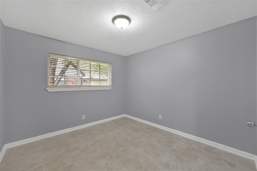 539 Fort Sumpter Street, Conroe, Texas image 17