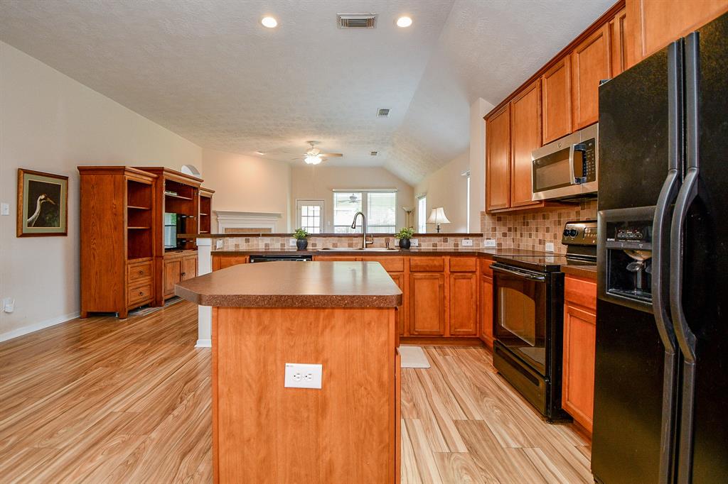 20123 Gramond Hall Drive, Spring, Texas image 12