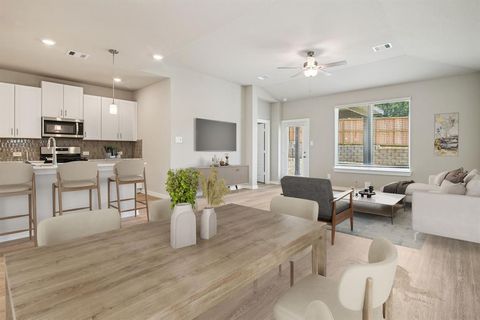 Photo of 17917 Stone Terrace Court, Montgomery, TX 77316 (MLS # 53886097)