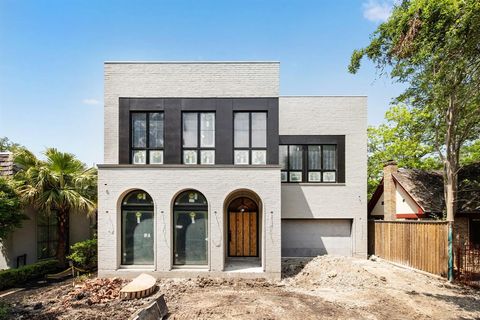 1656 Banks Street Houston TX 77006