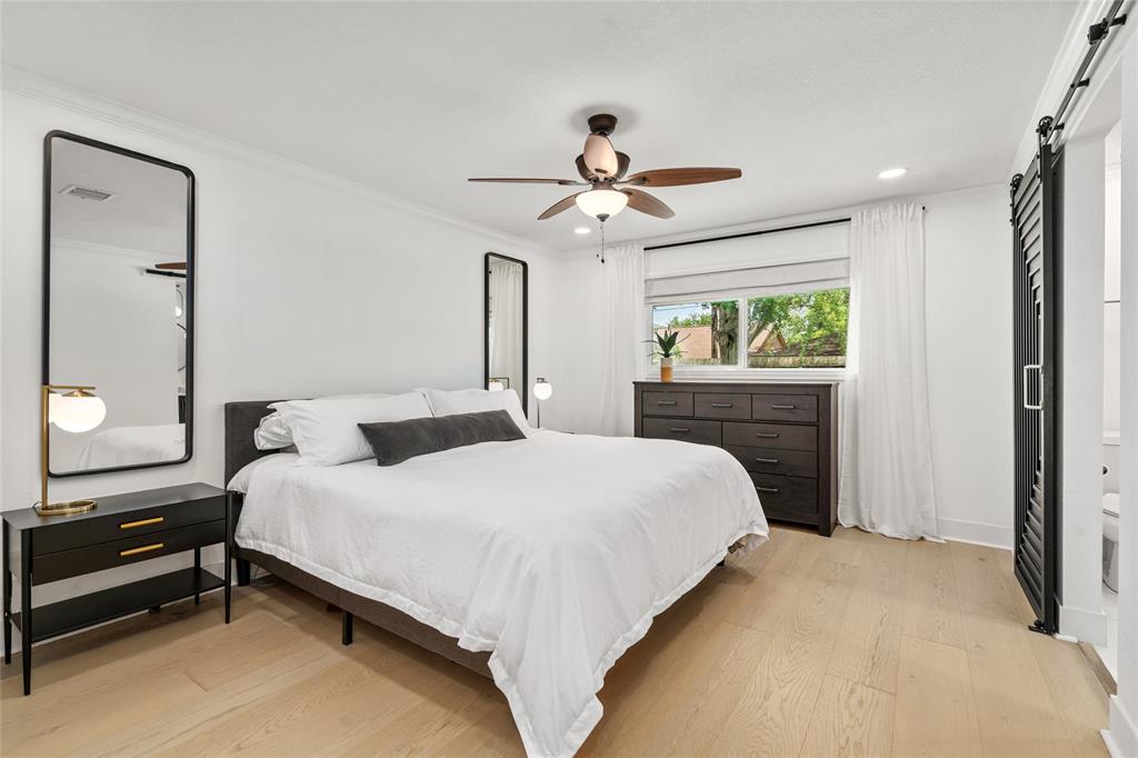 10706 Valley Forge Drive, Houston, Texas image 30