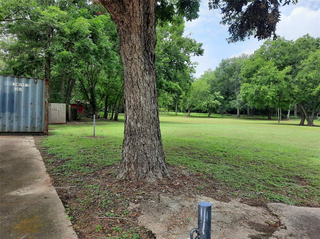 000 N Grace Street, Crockett, Texas image 6