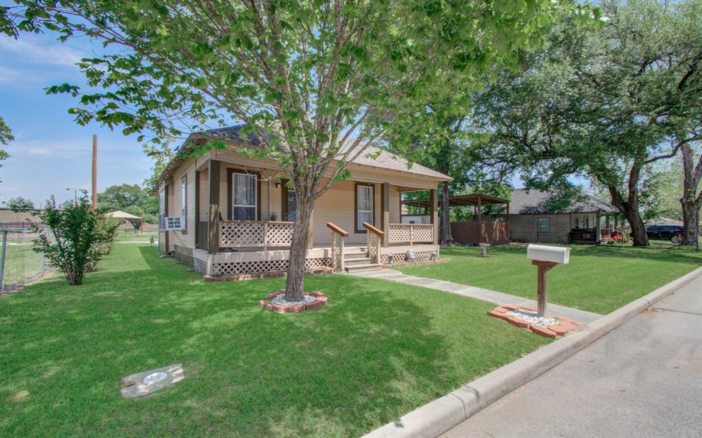 155 Davis Street, Humble, Texas image 3