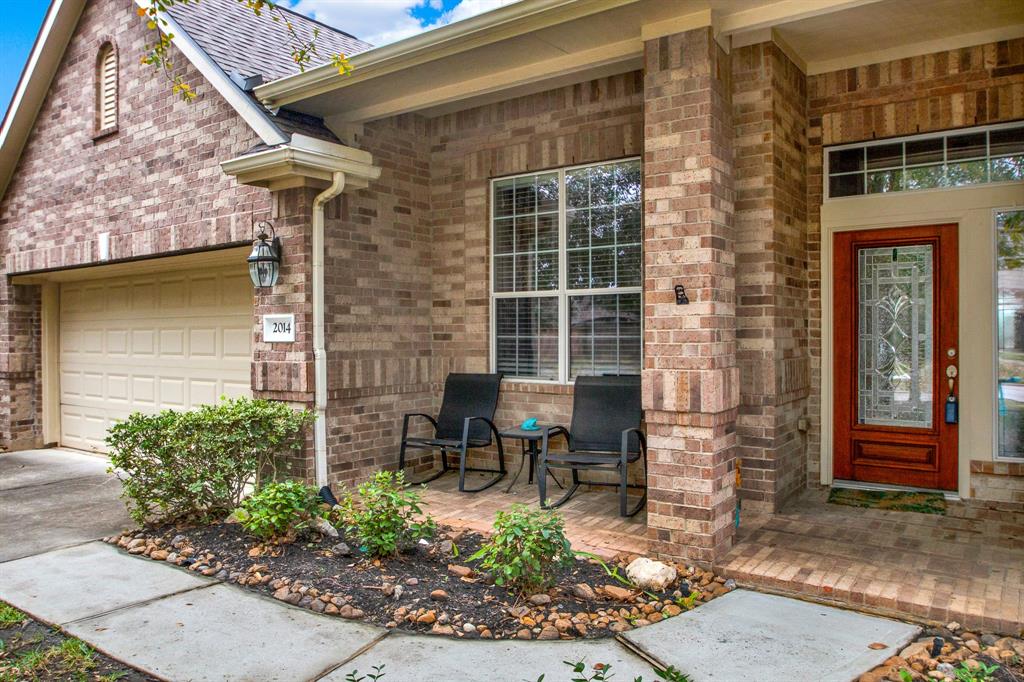 2014 Graystone Hills Drive, Conroe, Texas image 3