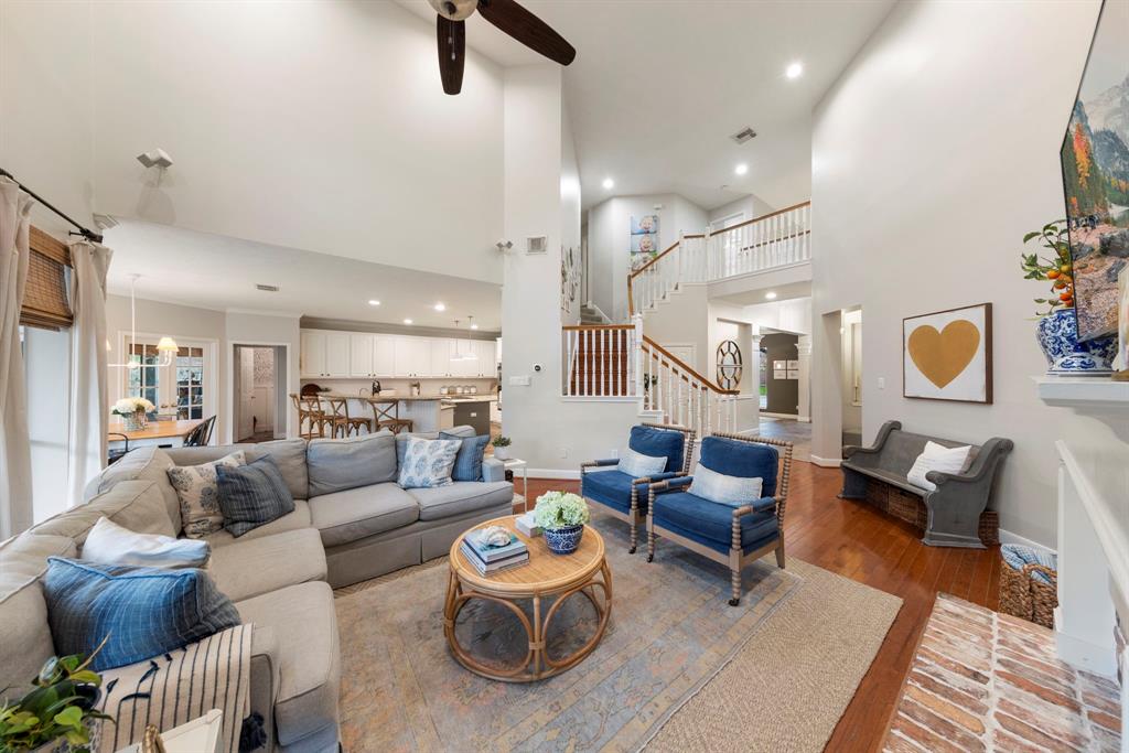 2123 River Bend Way, Kingwood, Texas image 9
