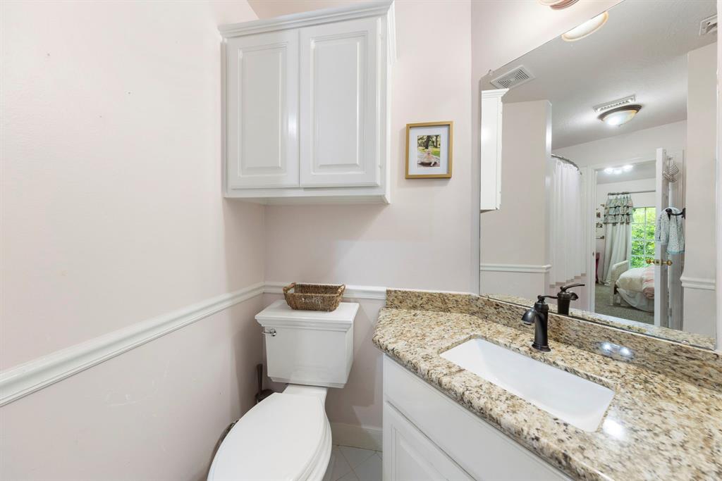 2123 River Bend Way, Kingwood, Texas image 24