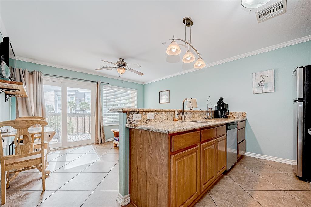 9520 Seawall Blvd Blvd #135, Galveston, Texas image 12