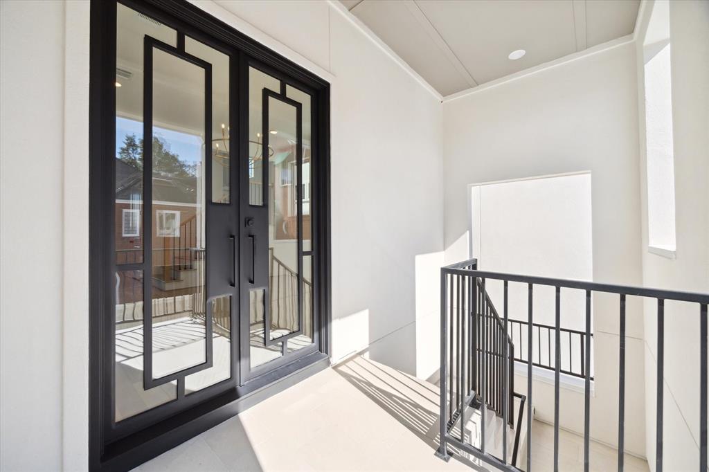 property-search 3 1115 Potomac Drive B