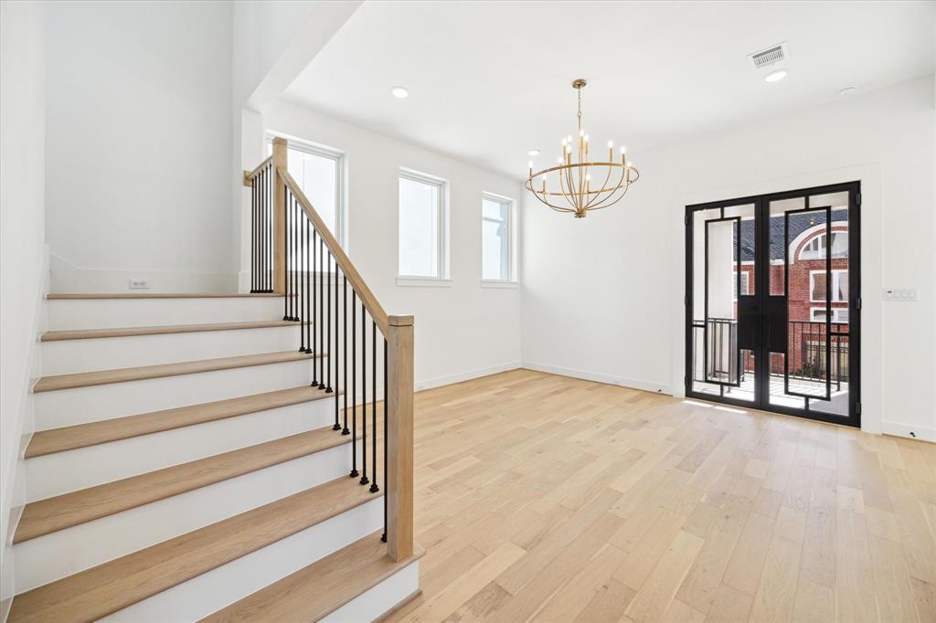 property-search 4 1115 Potomac Drive B