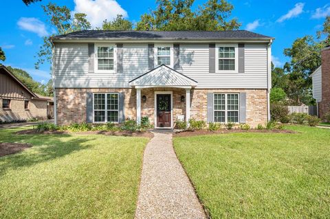 A home in Seabrook