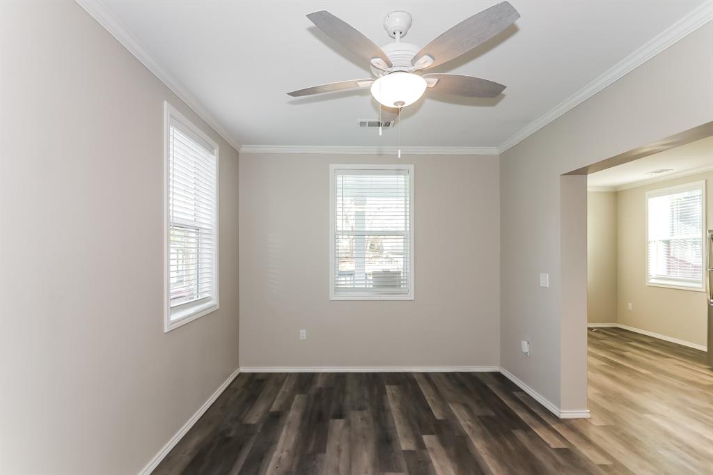 3704 Sauer Street, Houston, Texas image 4