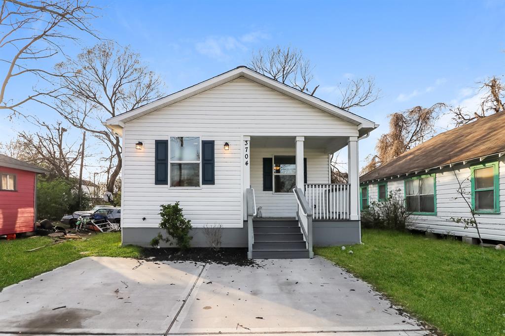 3704 Sauer Street, Houston, Texas image 1