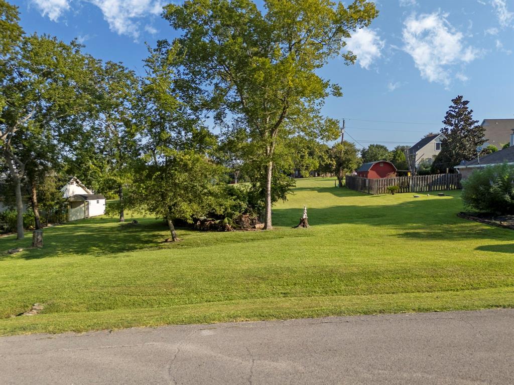 1194 Oak Lane