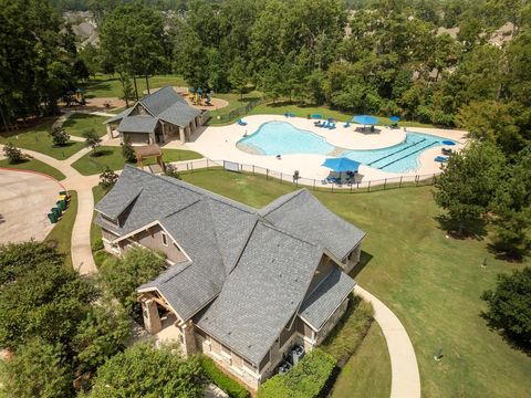 A home in Conroe