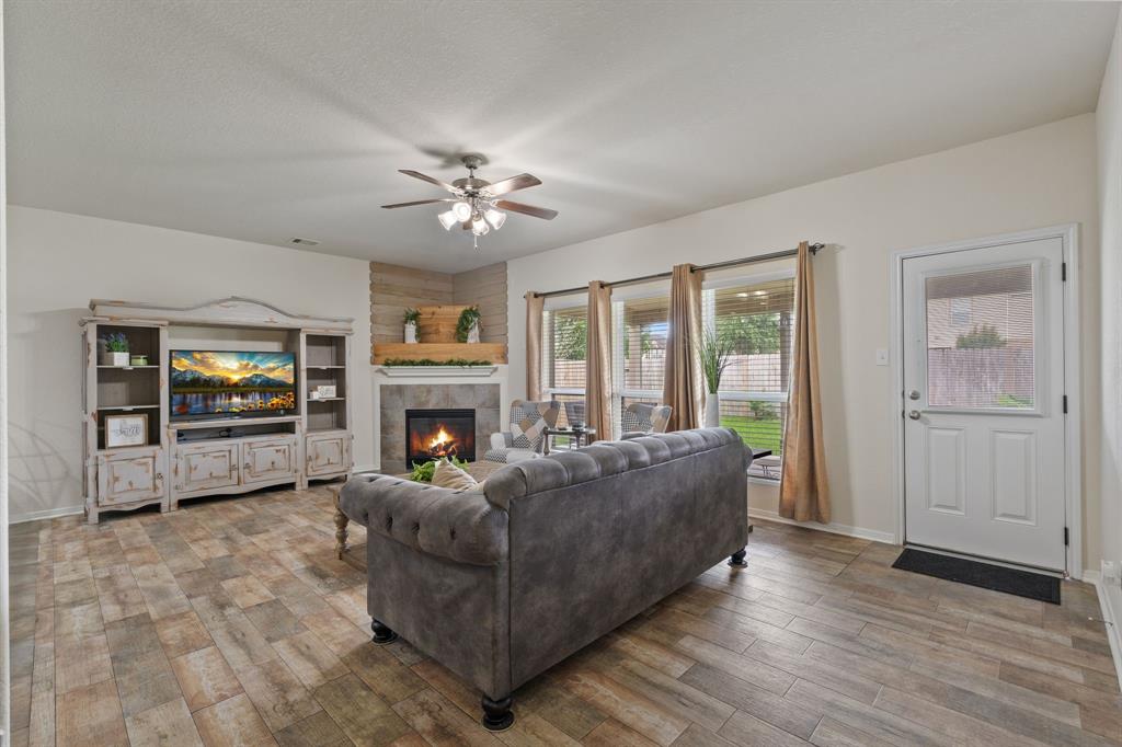 2678 Elm Crossing Trail, Spring, Texas image 13