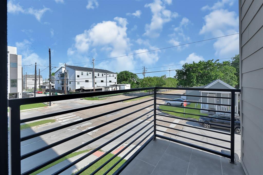 3313 Baer Street, Houston, Texas image 16