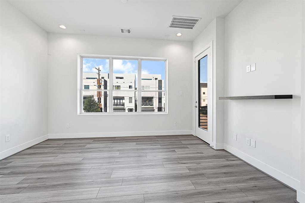 3313 Baer Street, Houston, Texas image 15