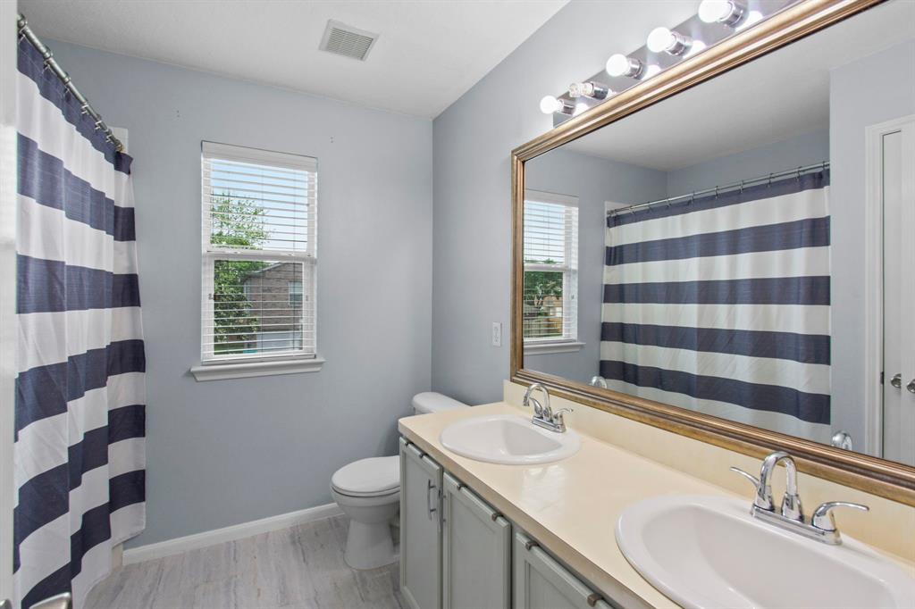 18302 Valiant Brook Court, Humble, Texas image 18