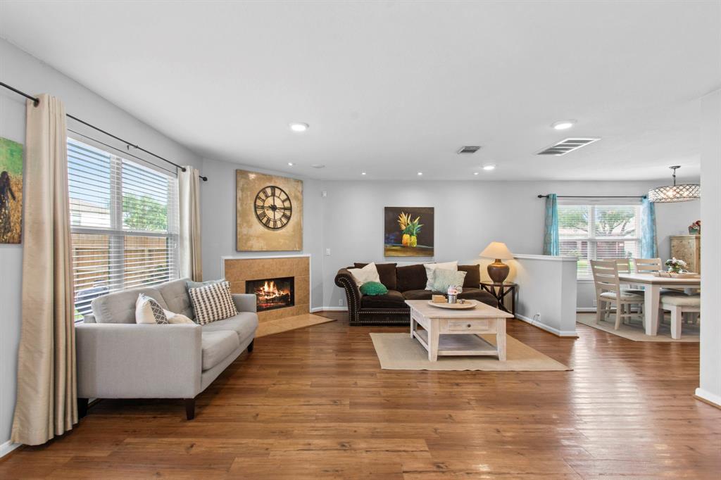 18302 Valiant Brook Court, Humble, Texas image 7